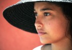 jeune fille au chapeau
