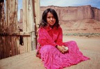 Petite fille Navajo Monument Valley