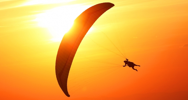 parapentiste au mont ventoux parapentiste au mont ventoux